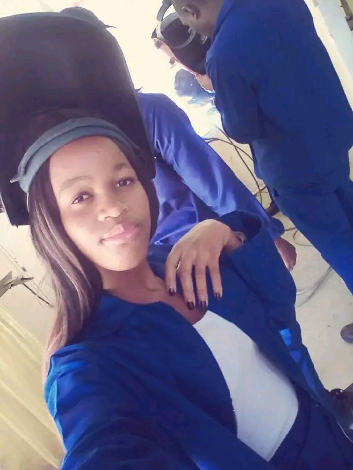 Mandie Thuberh Profile Picture