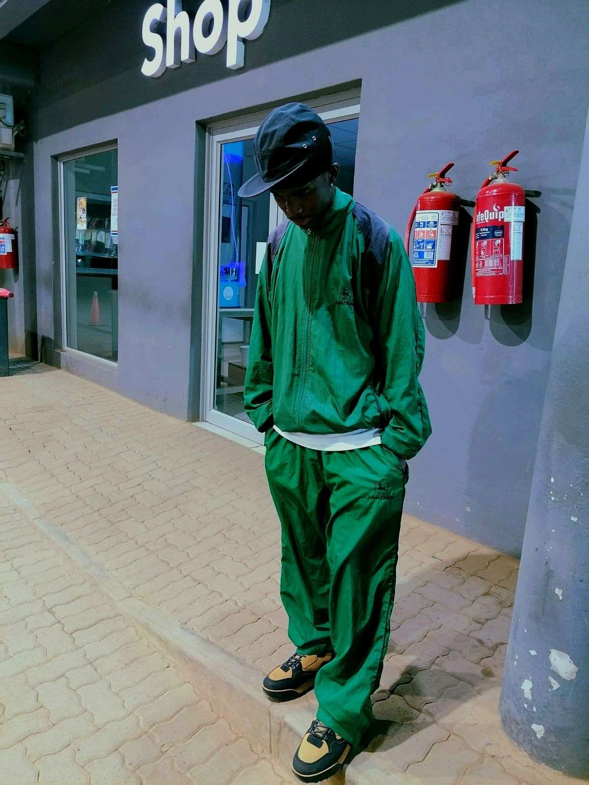 Lesego Mere Profile Picture