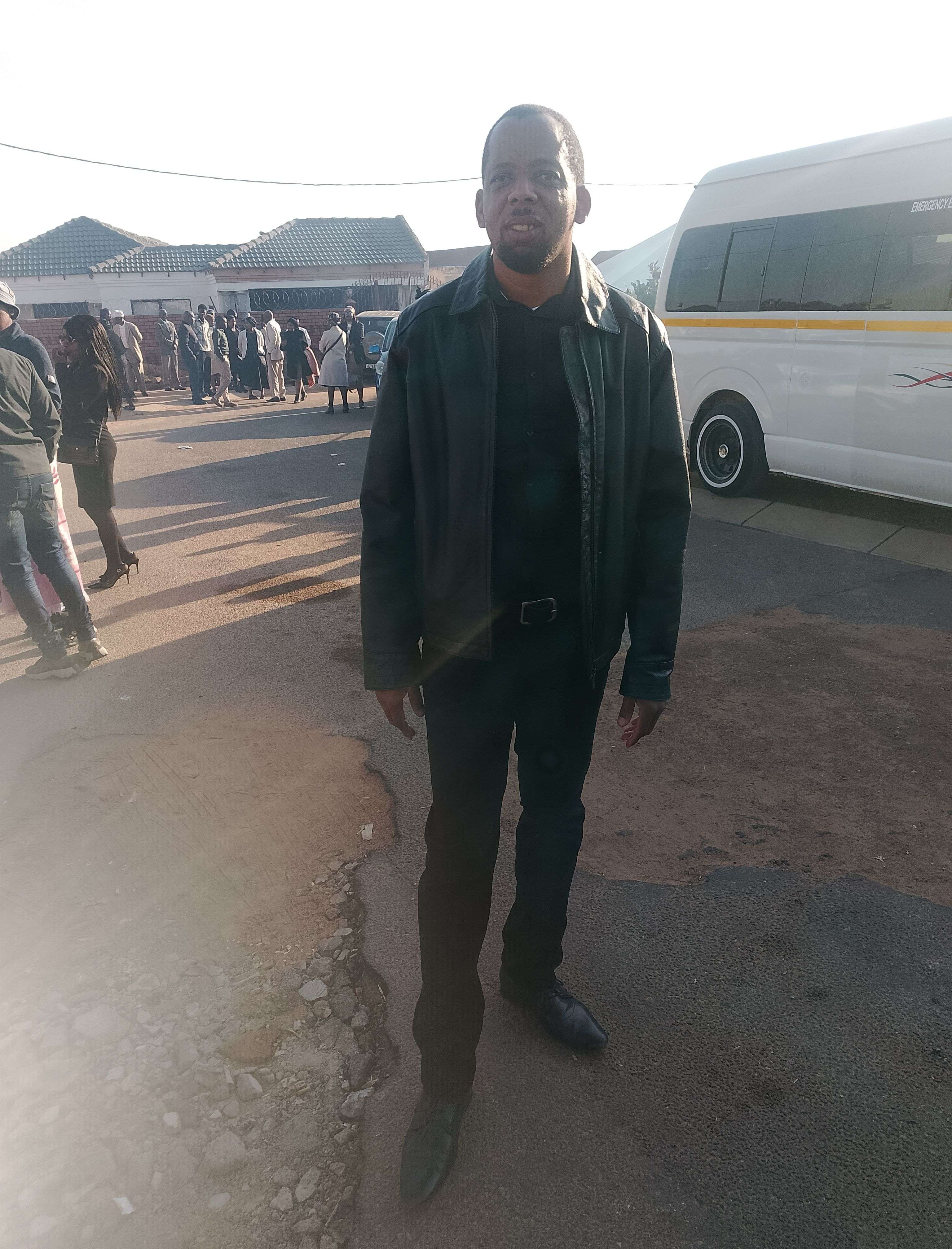 ezzardmofase ngwasheng Profile Picture