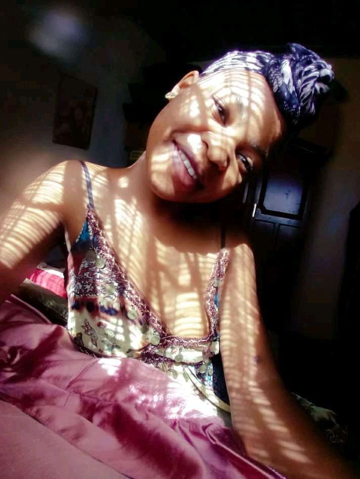 Glenda Profile Picture