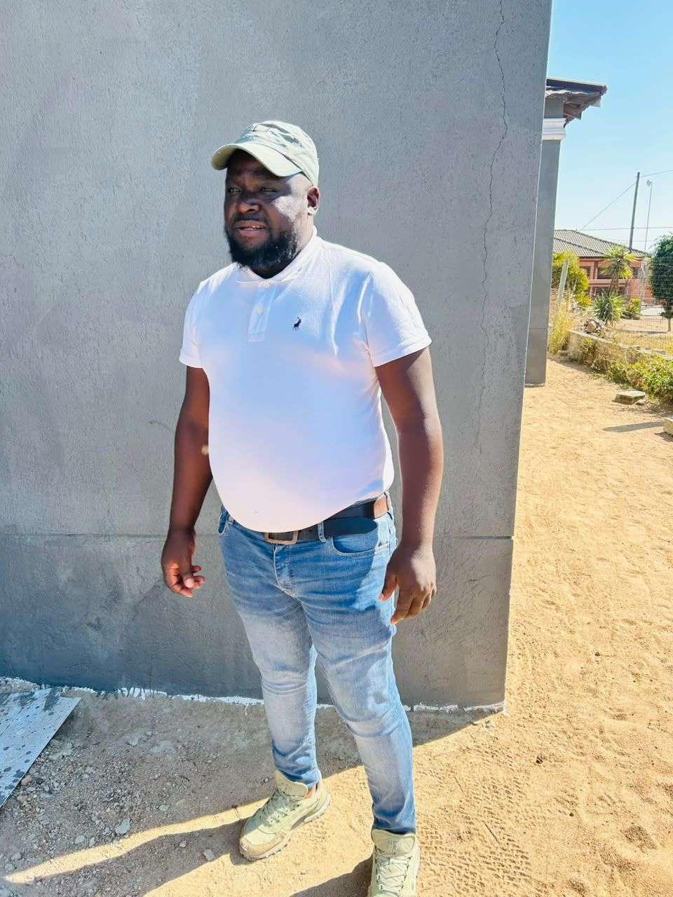 Allen Makhuvele Profile Picture