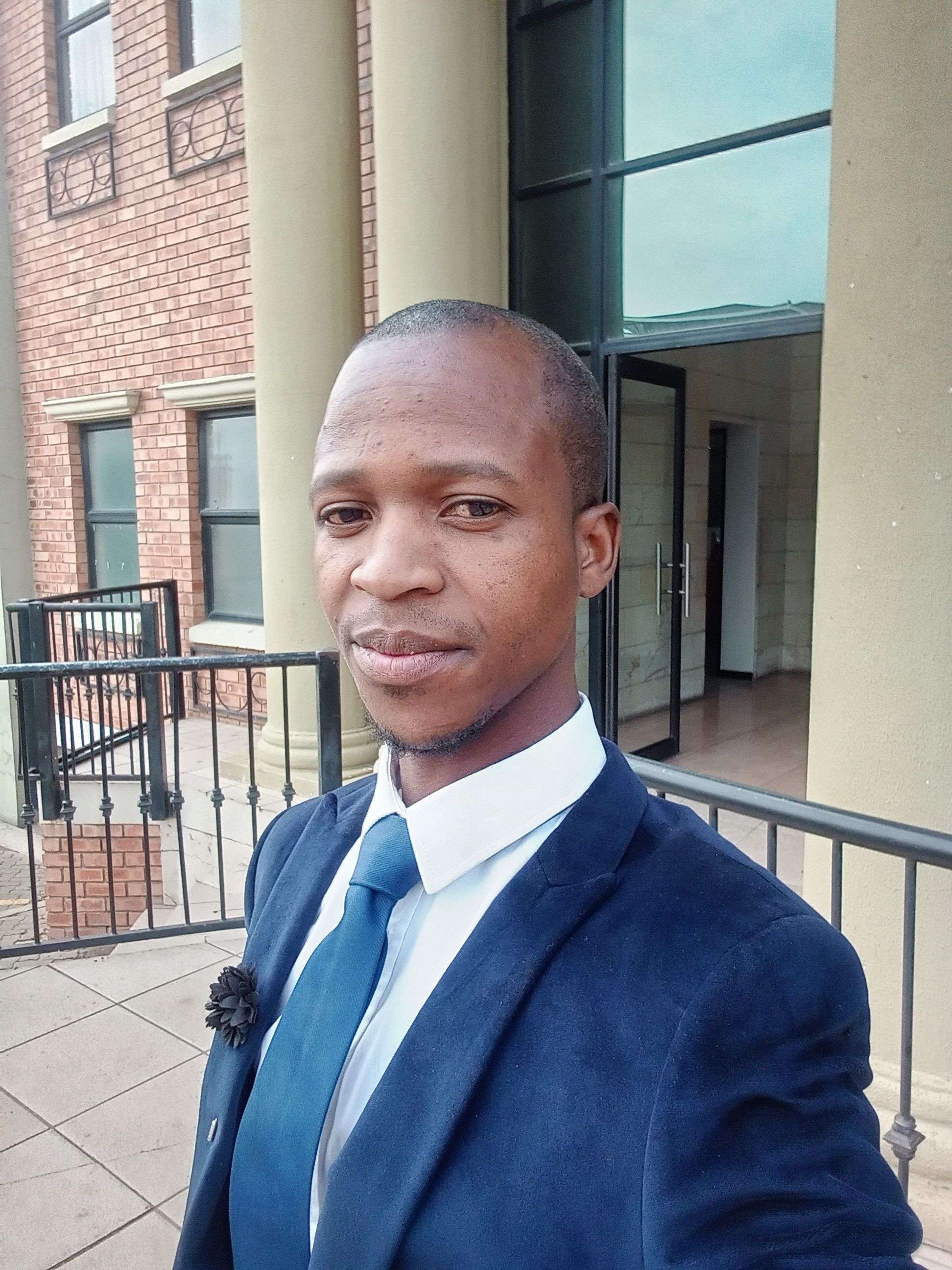 Thabiso Thena Profile Picture