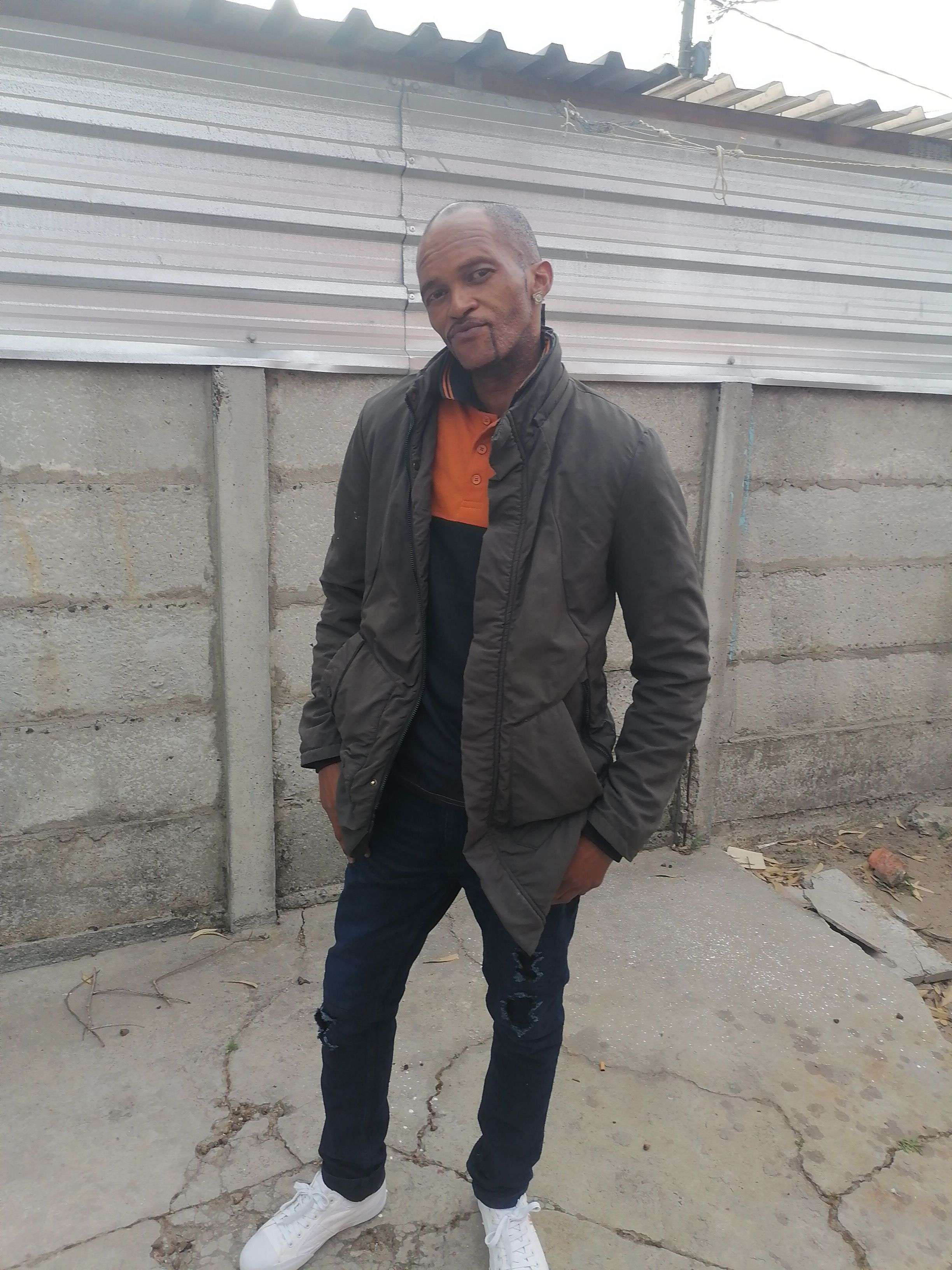 Charlton Davids Profile Picture