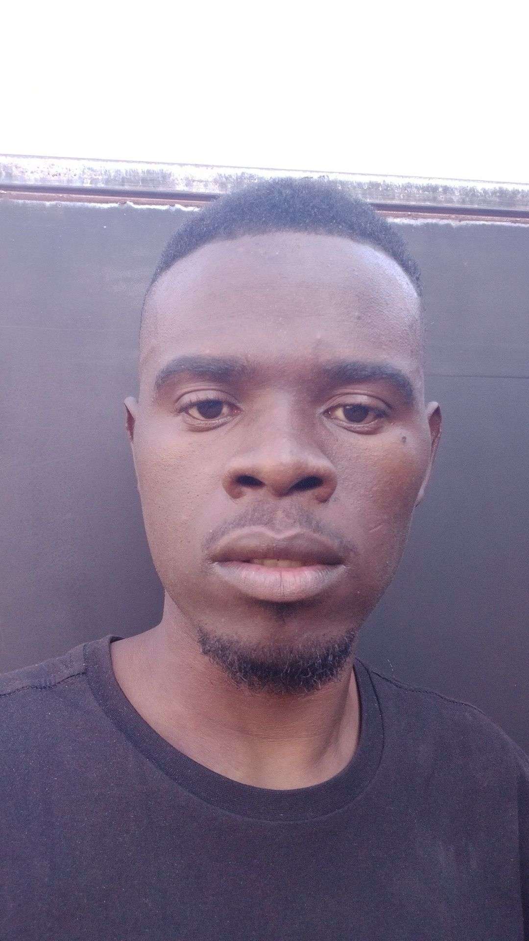 vukosi reuben Profile Picture