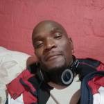 lehlohonolo MOTLOUNG Profile Picture