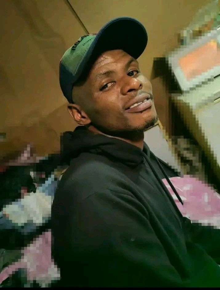 Lwando Mbulawa Profile Picture