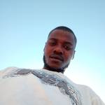 Moses dola profile picture